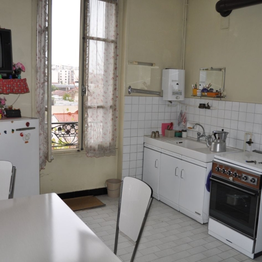  Annonces SAINTGENISLAVAL : Appartement | VILLEURBANNE (69100) | 35 m2 | 105 000 &euro; 