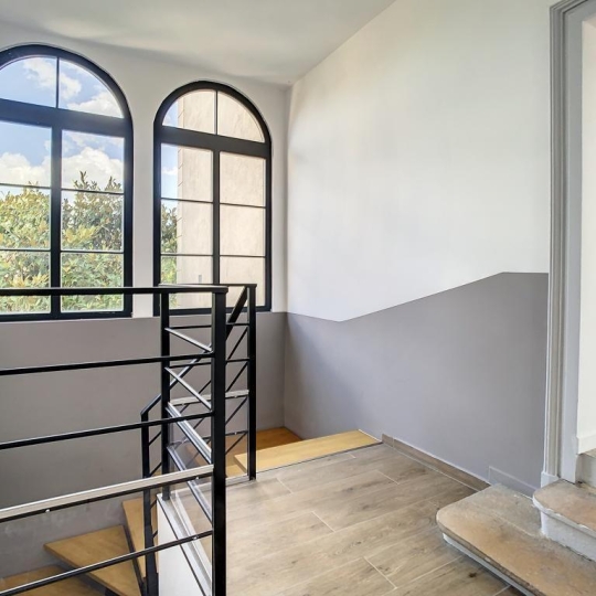  Annonces SAINTGENISLAVAL : Apartment | LA MULATIERE (69350) | 20 m2 | 760 € 