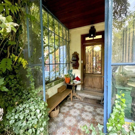  Annonces SAINTGENISLAVAL : Maison / Villa | LYON (69005) | 180 m2 | 1 190 000 &euro; 