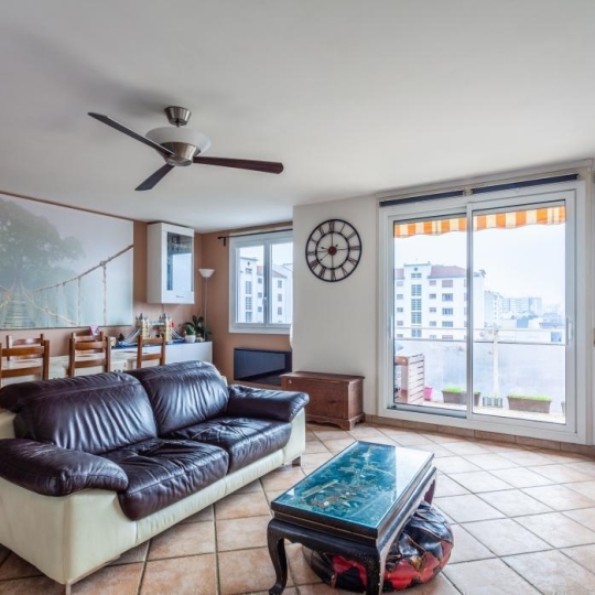  Annonces SAINTGENISLAVAL : Appartement | LYON (69008) | 106 m2 | 299 000 &euro; 