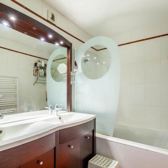  Annonces SAINTGENISLAVAL : Appartement | LYON (69008) | 106 m2 | 299 000 &euro; 