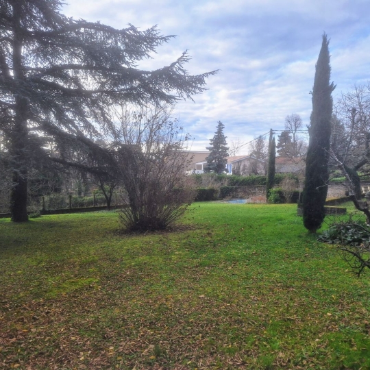  Annonces SAINTGENISLAVAL : Maison / Villa | SAINT-DIDIER-AU-MONT-D'OR (69370) | 154 m2 | 1 092 000 &euro; 