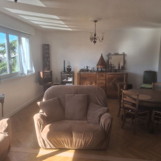  Annonces SAINTGENISLAVAL : Autres | LYON (69003) | 80 m2 | 325 000 &euro; 