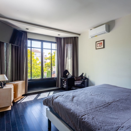  Annonces SAINTGENISLAVAL : Maison / Villa | LYON (69003) | 120 m2 | 980 000 &euro; 