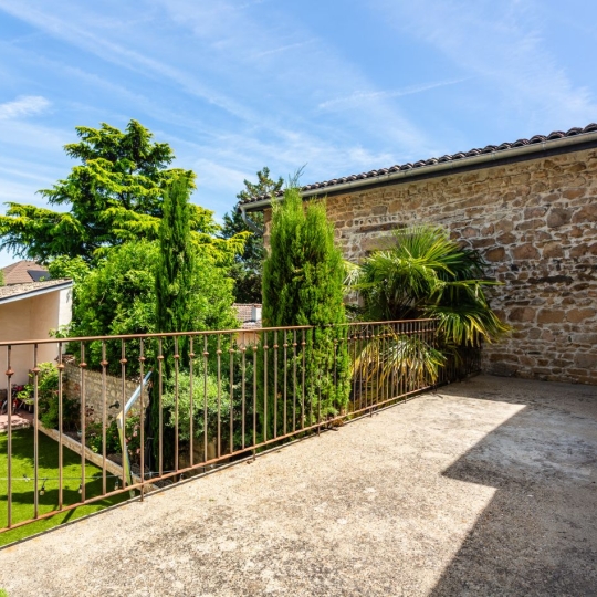  Annonces SAINTGENISLAVAL : Maison / Villa | MILLERY (69390) | 267 m2 | 750 000 &euro; 