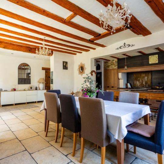  Annonces SAINTGENISLAVAL : Maison / Villa | MILLERY (69390) | 267 m2 | 750 000 &euro; 
