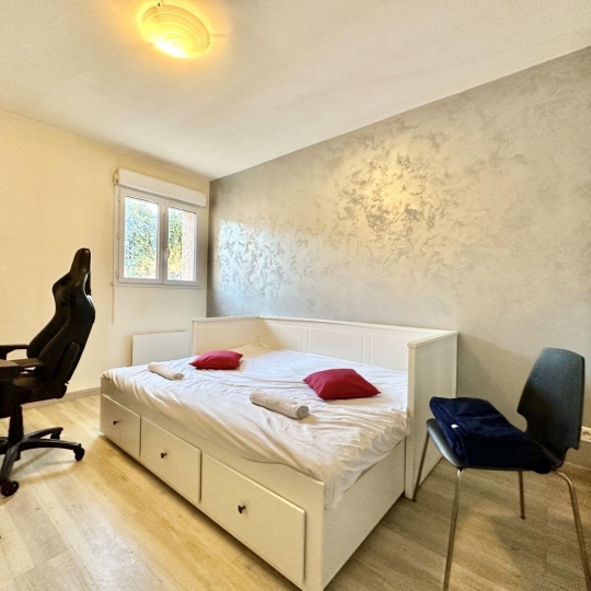  Annonces SAINTGENISLAVAL : Appartement | VILLEURBANNE (69100) | 115 m2 | 325 000 € 