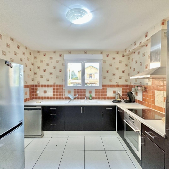  Annonces SAINTGENISLAVAL : Appartement | VILLEURBANNE (69100) | 115 m2 | 325 000 &euro; 