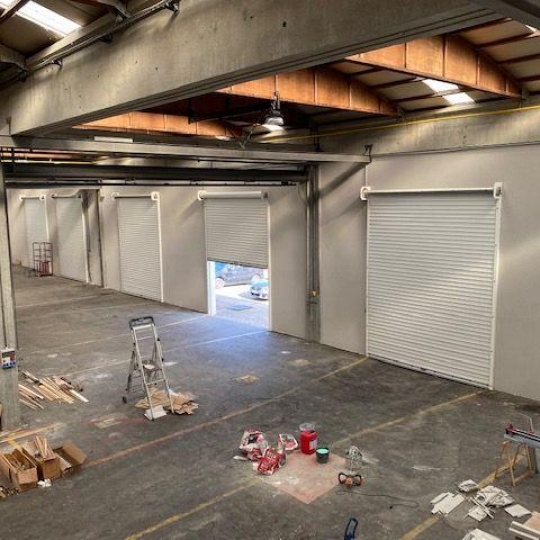  Annonces SAINTGENISLAVAL : Local / Bureau | LYON (69001) | 2 600 m2 | 14 613 &euro; 