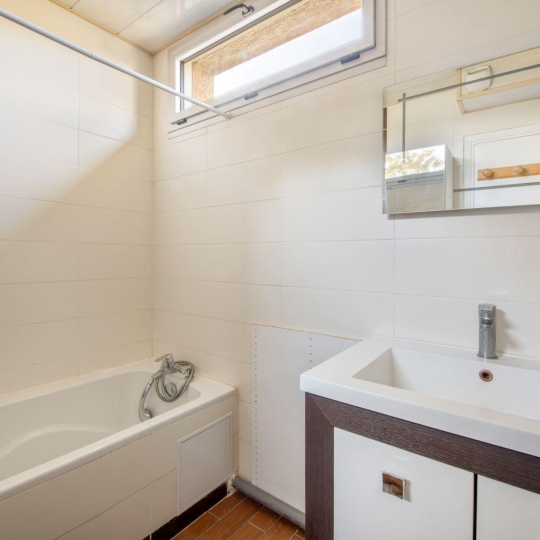  Annonces SAINTGENISLAVAL : Autres | VILLEURBANNE (69100) | 101 m2 | 420 000 &euro; 