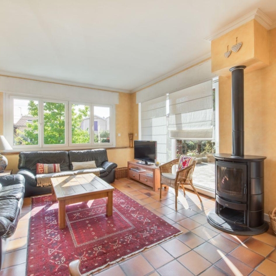  Annonces SAINTGENISLAVAL : Maison / Villa | BRON (69500) | 194 m2 | 760 000 &euro; 