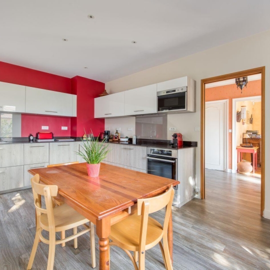  Annonces SAINTGENISLAVAL : Maison / Villa | BRON (69500) | 194 m2 | 760 000 &euro; 