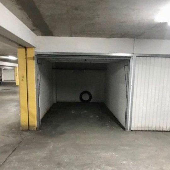  Annonces SAINTGENISLAVAL : Garage / Parking | VILLEURBANNE (69100) | 13 m2 | 21 000 € 