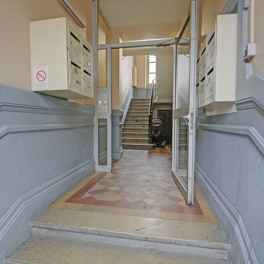  Annonces SAINTGENISLAVAL : Appartement | VILLEURBANNE (69100) | 46 m2 | 150 000 &euro; 