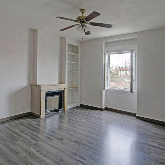  Annonces SAINTGENISLAVAL : Appartement | VILLEURBANNE (69100) | 46 m2 | 150 000 &euro; 