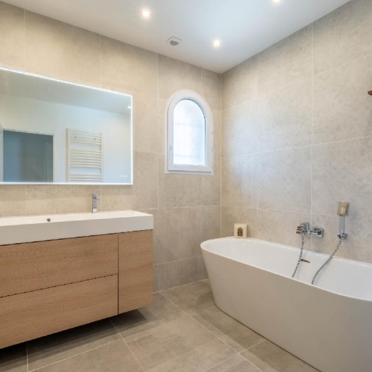  Annonces SAINTGENISLAVAL : Maison / Villa | CHAPONOST (69630) | 176 m2 | 897 000 &euro; 