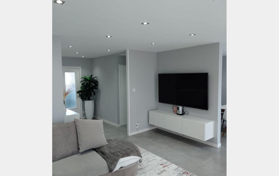 Annonces SAINTGENISLAVAL : Appartement | SAINTE-FOY-LES-LYON (69110) | 96 m2 | 329 000 &euro; 