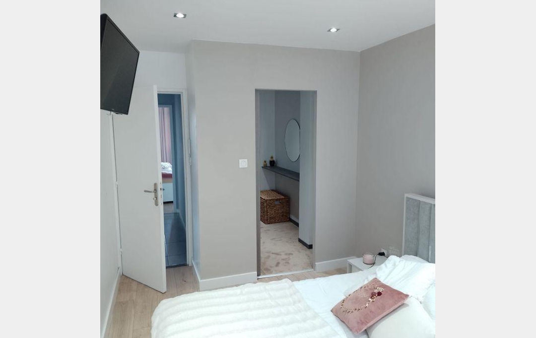 Annonces SAINTGENISLAVAL : Appartement | SAINTE-FOY-LES-LYON (69110) | 96 m2 | 329 000 &euro; 