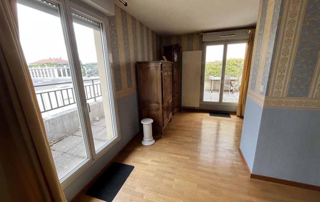 Annonces SAINTGENISLAVAL : Appartement | LYON (69004) | 93 m2 | 590 000 &euro; 