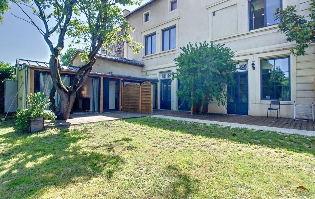 Annonces SAINTGENISLAVAL : Appartement | LA MULATIERE (69350) | 20 m2 | 760 € 