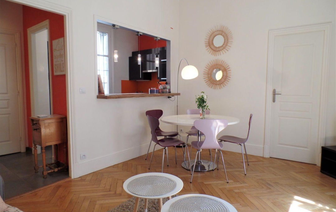 Annonces SAINTGENISLAVAL : Appartement | LYON (69002) | 45 m2 | 1 300 € 