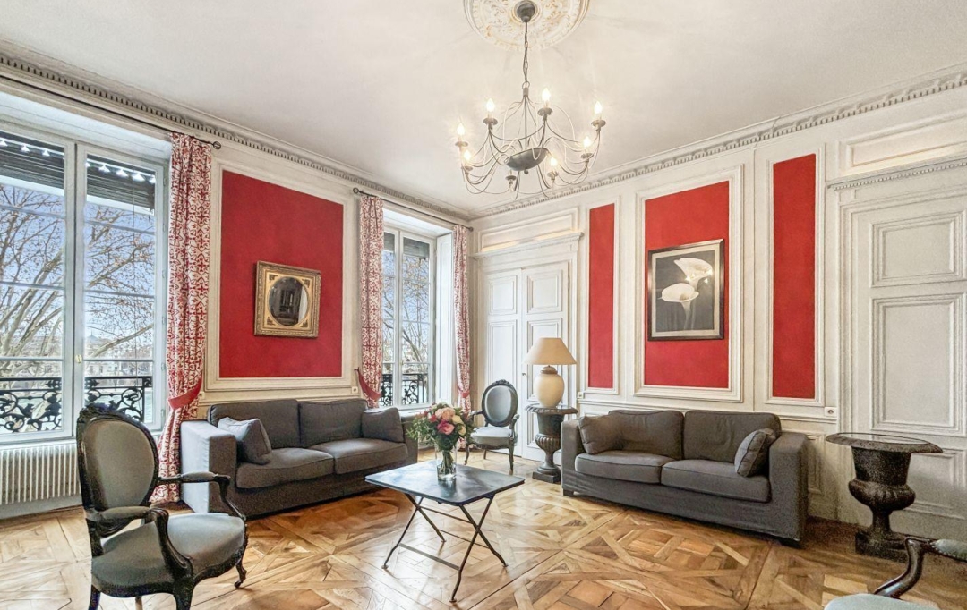 Annonces SAINTGENISLAVAL : Apartment | LYON (69002) | 122 m2 | 735 000 € 