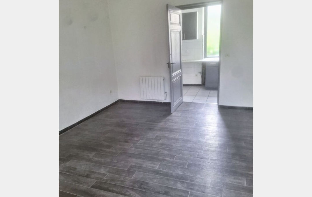 Annonces SAINTGENISLAVAL : Appartement | CHAPONOST (69630) | 44 m2 | 600 &euro; 