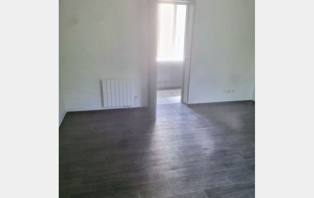 Annonces SAINTGENISLAVAL : Appartement | CHAPONOST (69630) | 44 m2 | 600 &euro; 