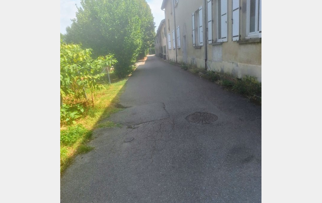 Annonces SAINTGENISLAVAL : Appartement | CHAPONOST (69630) | 44 m2 | 600 &euro; 