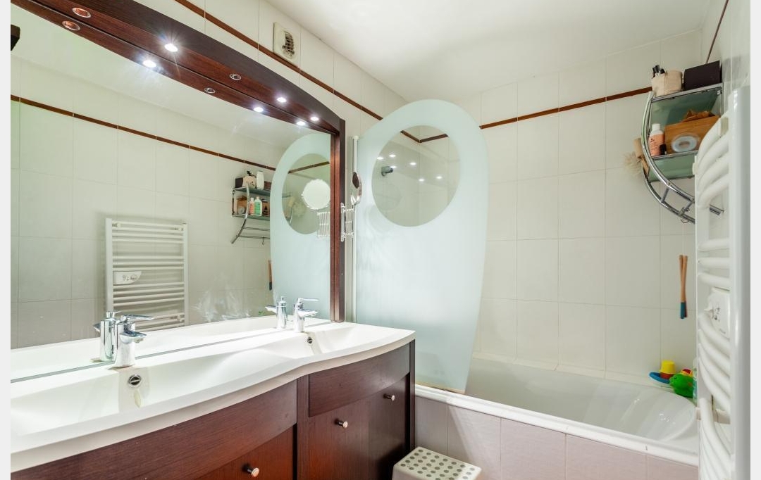 Annonces SAINTGENISLAVAL : Appartement | LYON (69008) | 106 m2 | 299 000 &euro; 