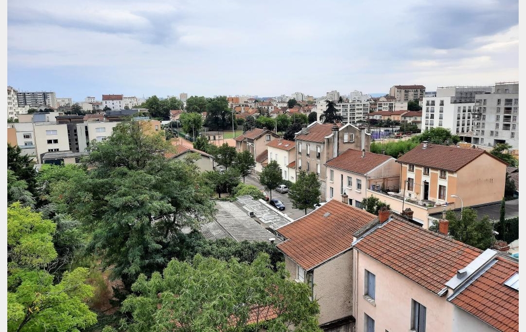 Annonces SAINTGENISLAVAL : Appartement | LYON (69008) | 106 m2 | 299 000 &euro; 
