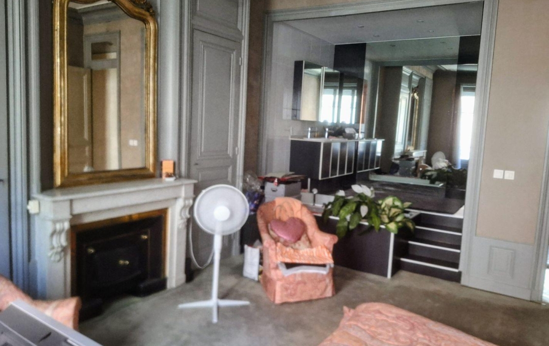 Annonces SAINTGENISLAVAL : Appartement | LYON (69006) | 158 m2 | 850 000 &euro; 
