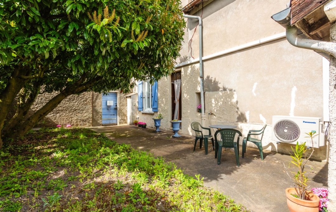 Annonces SAINTGENISLAVAL : Maison / Villa | SAINTE-FOY-LES-LYON (69110) | 76 m2 | 399 000 &euro; 
