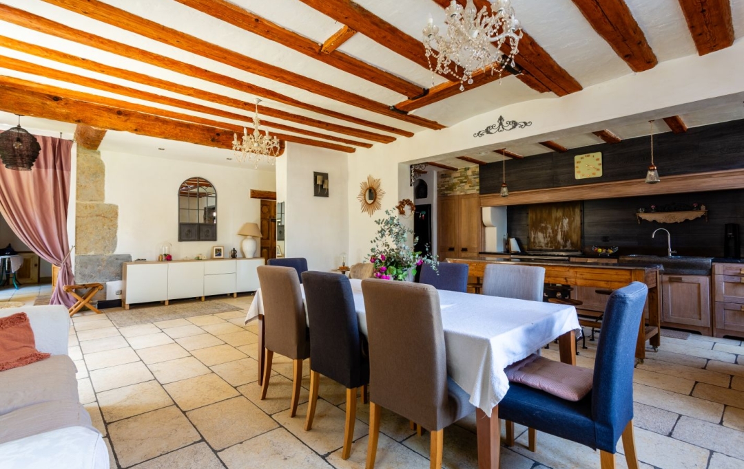 Annonces SAINTGENISLAVAL : Maison / Villa | MILLERY (69390) | 267 m2 | 750 000 &euro; 
