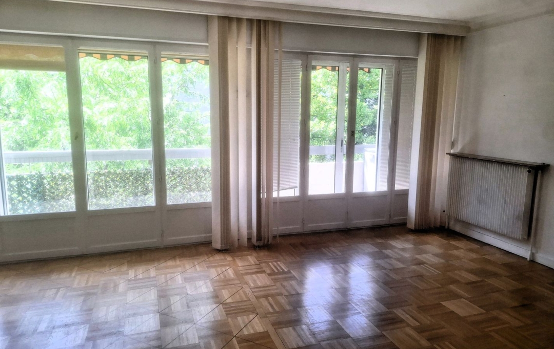 Annonces SAINTGENISLAVAL : Autres | LYON (69006) | 78 m2 | 349 000 &euro; 