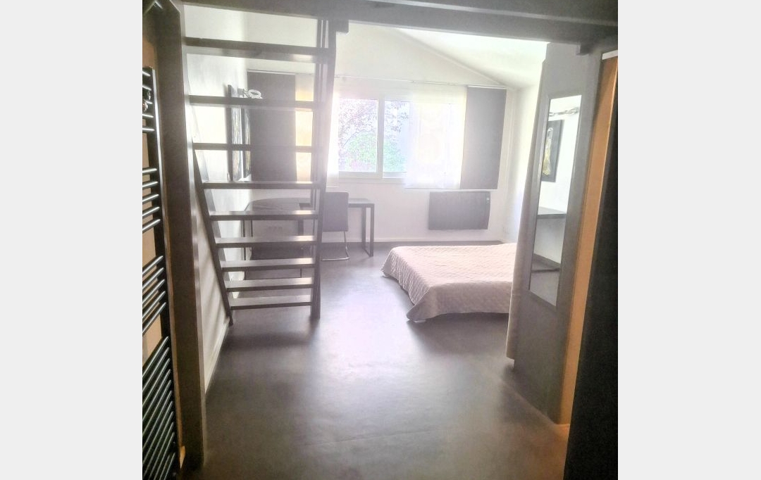 Annonces SAINTGENISLAVAL : Maison / Villa | LYON (69007) | 46 m2 | 270 000 &euro; 