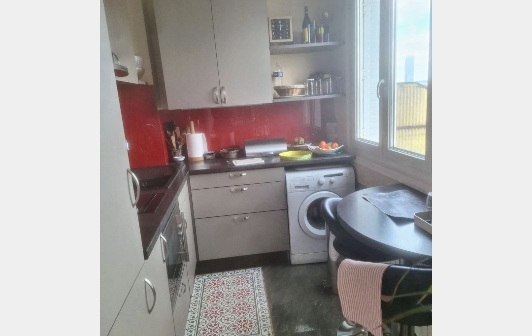 Annonces SAINTGENISLAVAL : Autres | LYON (69007) | 53 m2 | 260 000 &euro; 