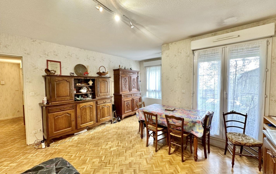 Annonces SAINTGENISLAVAL : Appartement | VILLEURBANNE (69100) | 54 m2 | 850 &euro; 