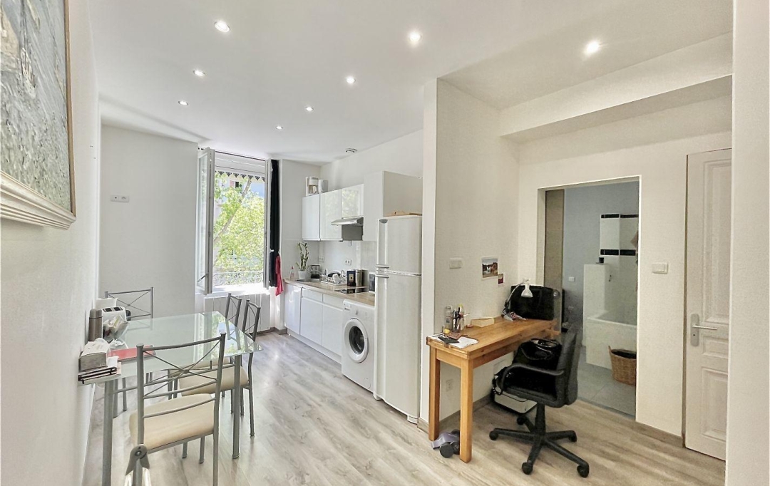 Annonces SAINTGENISLAVAL : Apartment | LYON (69003) | 29 m2 | 199 500 € 