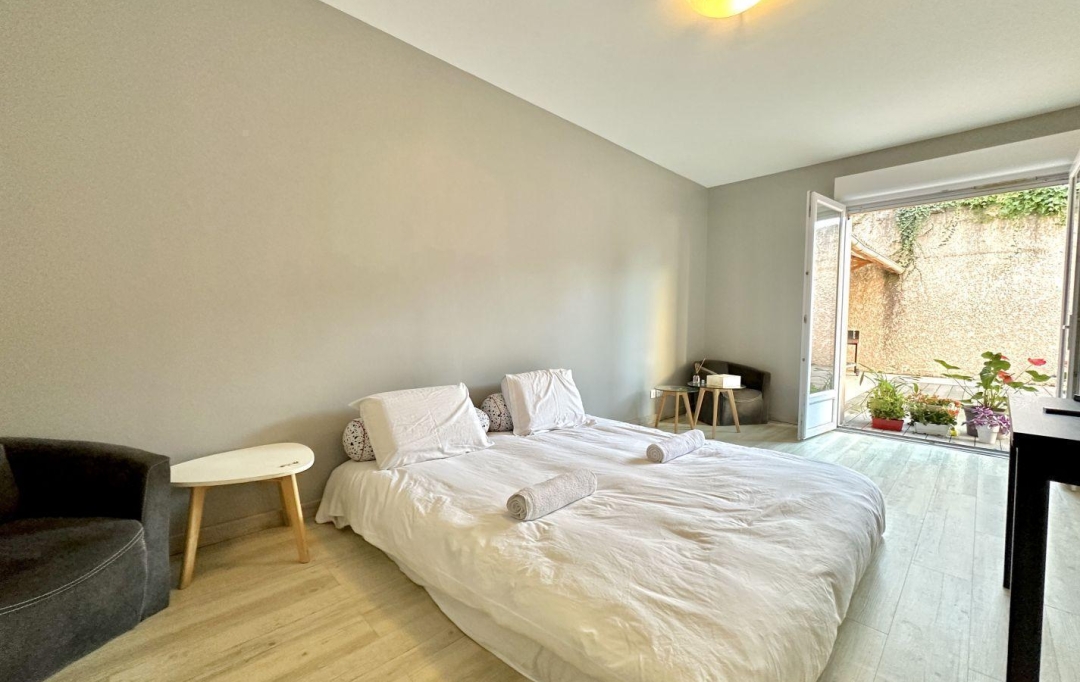 Annonces SAINTGENISLAVAL : Appartement | VILLEURBANNE (69100) | 115 m2 | 325 000 &euro; 