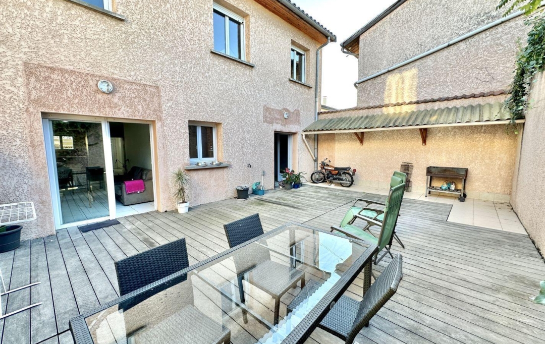 Annonces SAINTGENISLAVAL : Appartement | VILLEURBANNE (69100) | 115 m2 | 325 000 &euro; 