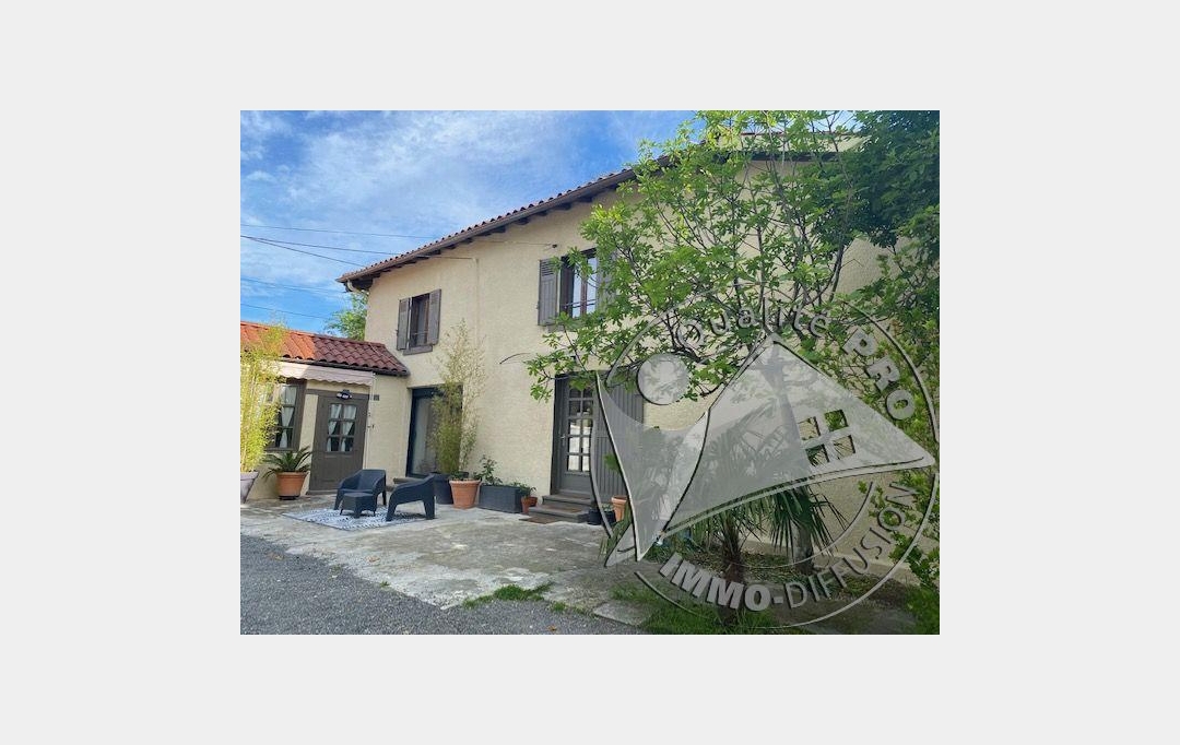 Annonces SAINTGENISLAVAL : Maison / Villa | LYON (69002) | 175 m2 | 649 000 € 