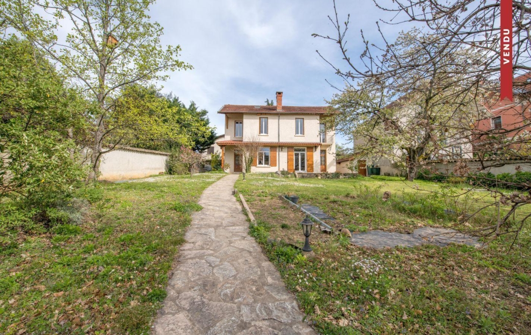 Annonces SAINTGENISLAVAL : Maison / Villa | LYON (69003) | 150 m2 | 1 050 000 &euro; 