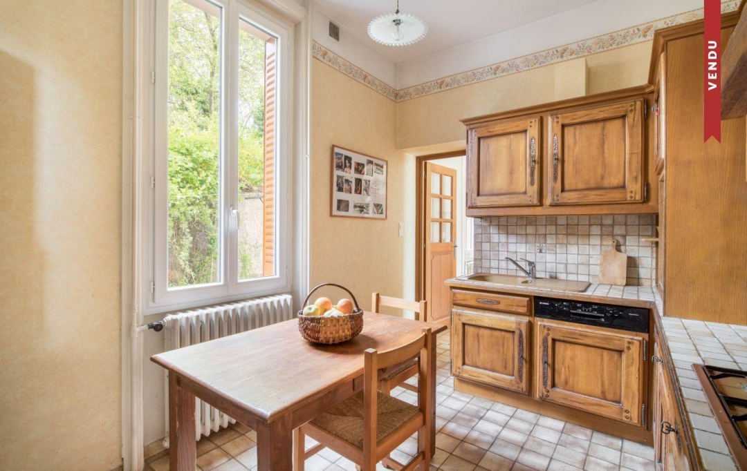 Annonces SAINTGENISLAVAL : Maison / Villa | LYON (69003) | 150 m2 | 1 050 000 &euro; 