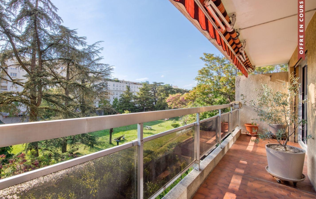 Annonces SAINTGENISLAVAL : Autres | VILLEURBANNE (69100) | 101 m2 | 420 000 &euro; 