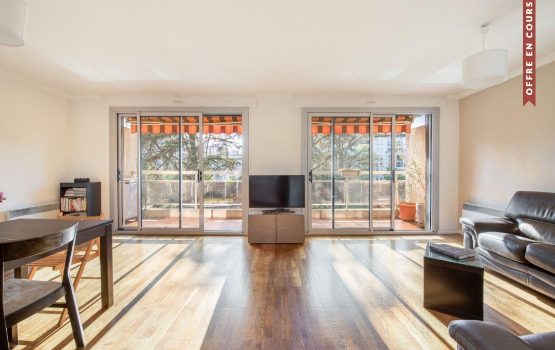 Annonces SAINTGENISLAVAL : Autres | VILLEURBANNE (69100) | 101 m2 | 420 000 &euro; 