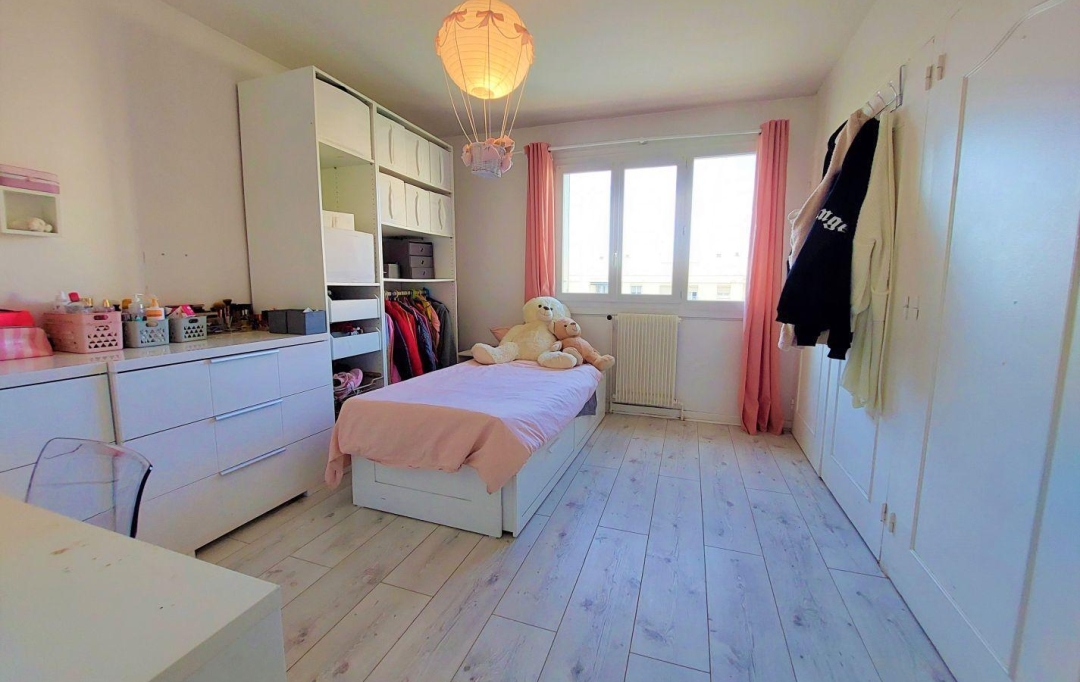 Annonces SAINTGENISLAVAL : Appartement | LYON (69008) | 100 m2 | 350 000 &euro; 
