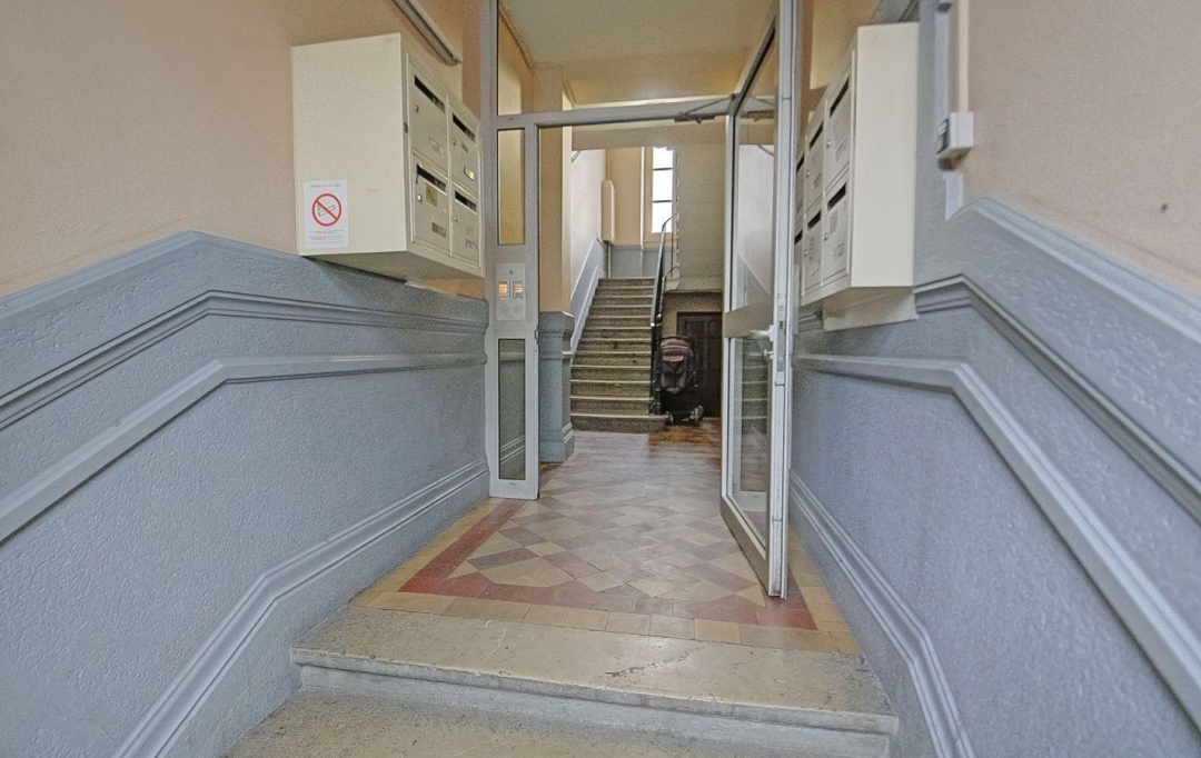 Annonces SAINTGENISLAVAL : Appartement | VILLEURBANNE (69100) | 46 m2 | 150 000 &euro; 