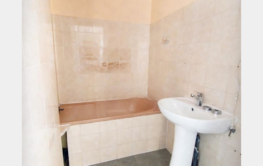 Annonces SAINTGENISLAVAL : Appartement | VENISSIEUX (69200) | 51 m2 | 129 000 &euro; 