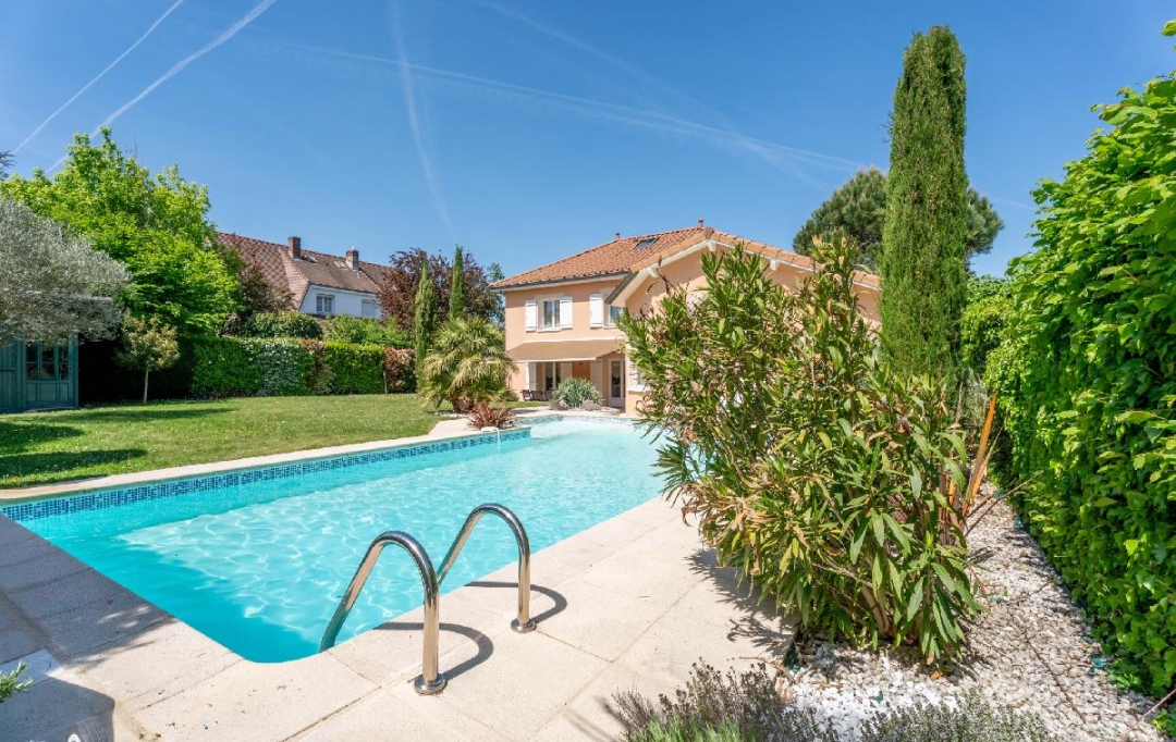 Annonces SAINTGENISLAVAL : Maison / Villa | CHAPONOST (69630) | 176 m2 | 897 000 &euro; 